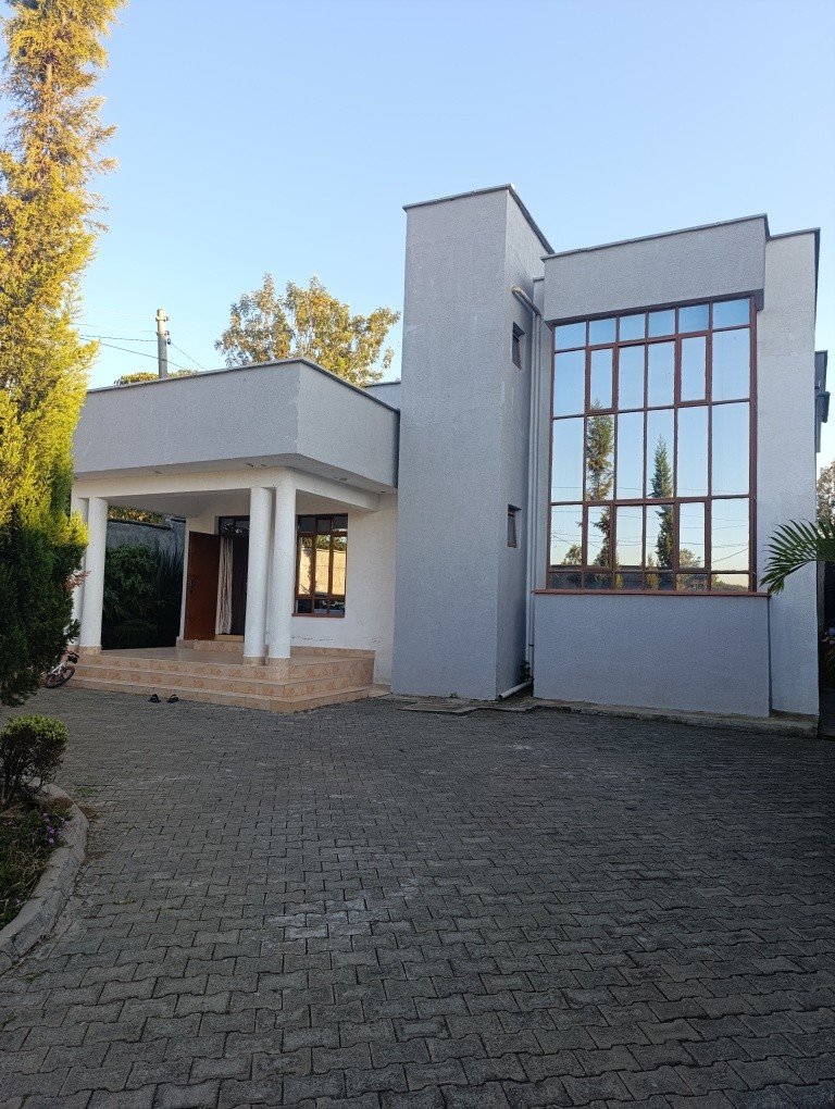 Kiamunyi residence (2)