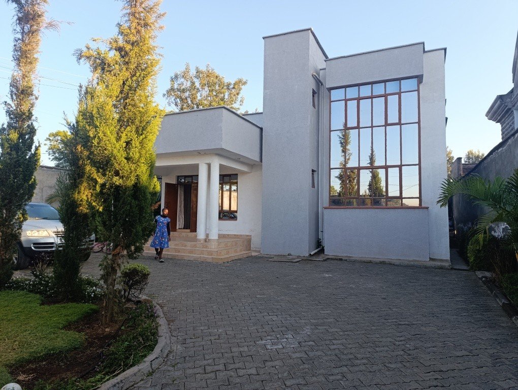Kiamunyi residence (6)